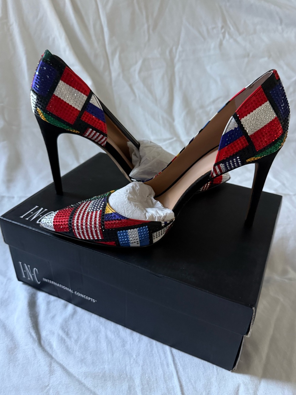 INC International Concepts Colorful Flag Kenjay D'Orsay Heels, Size 8.5 - Picture 8 of 11